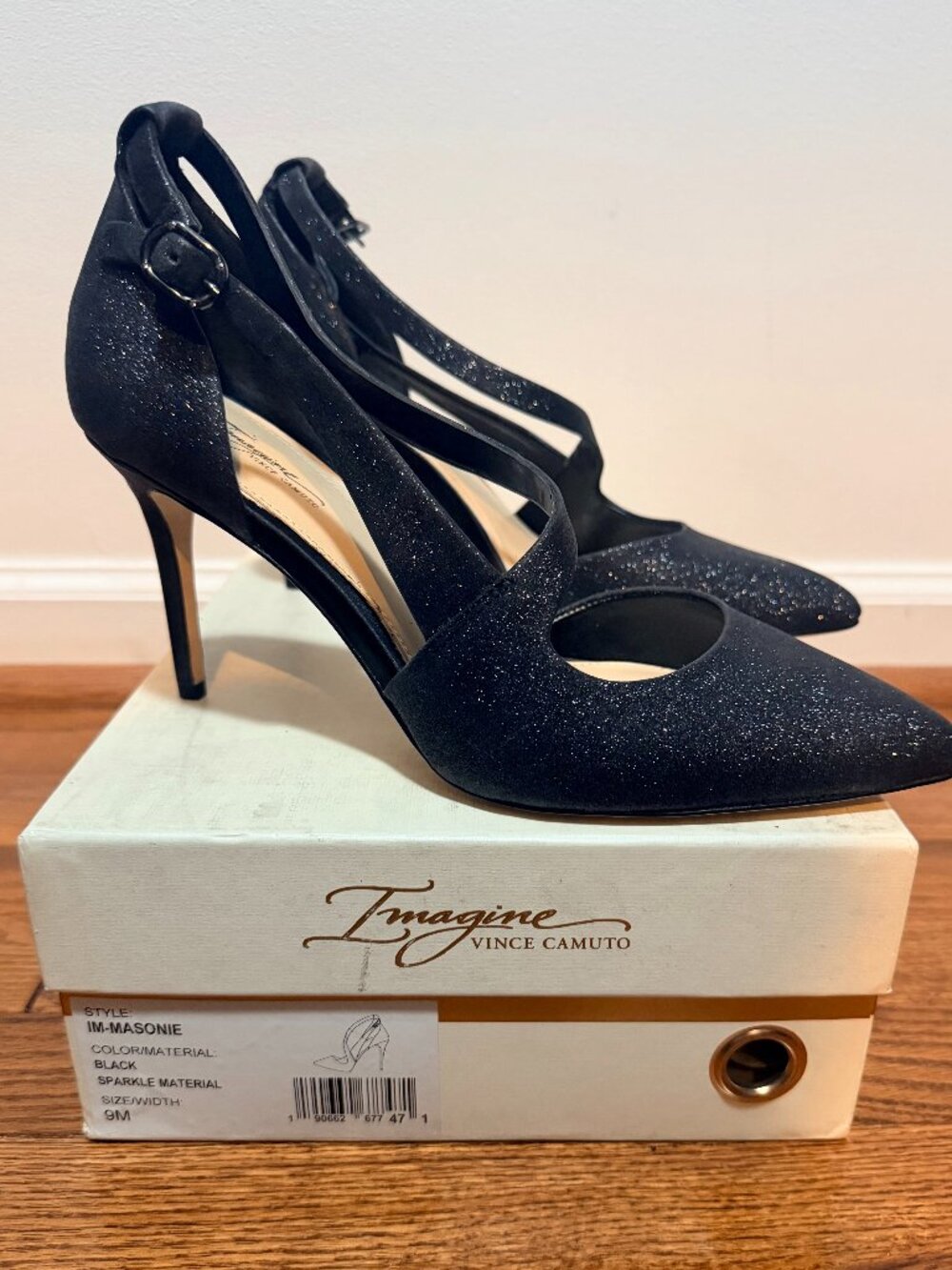 Imagine VINCE CAMUTO Im-Masonie Black Sparkle Pump Size 9M IOB